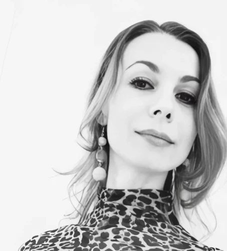 Mihaela Anisoara Dinica