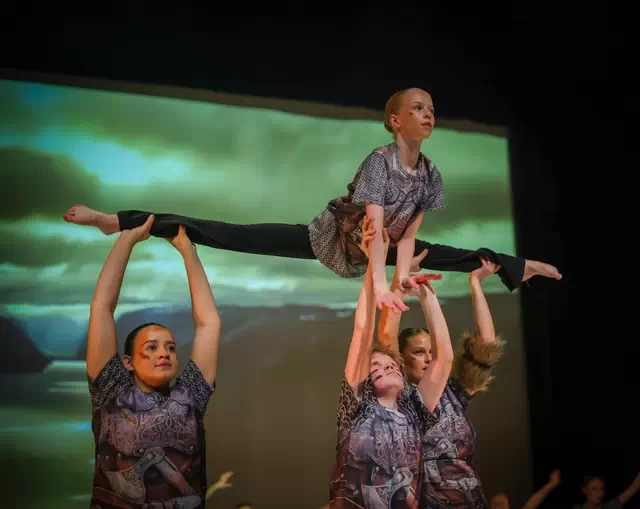 Quartet-Show-picture